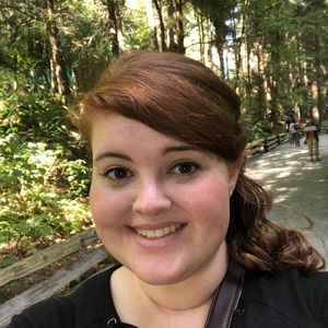 Meet your Posher, Lacey